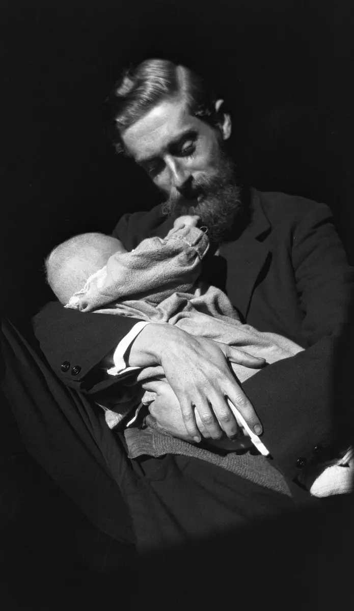M.C. Escher with young George, 29-12-1926. Collection Gemeentemuseum Den Haag.